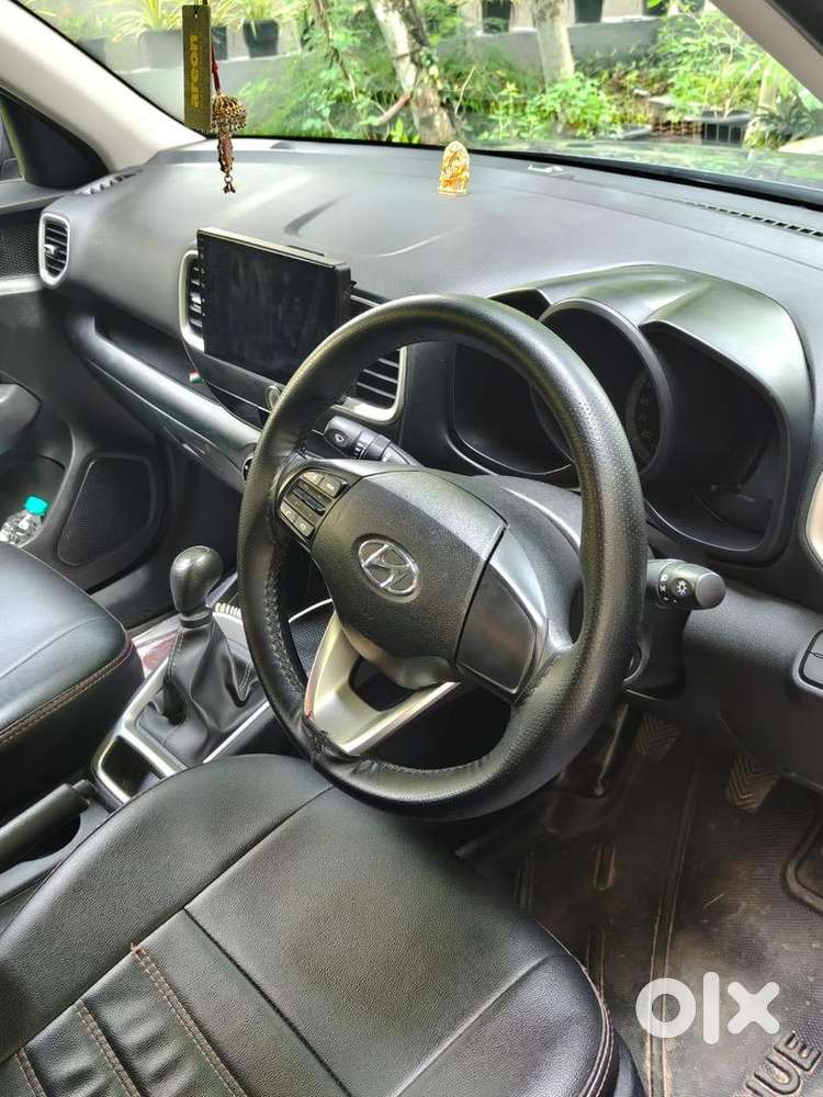 Hyundai Petrol Manual 2021