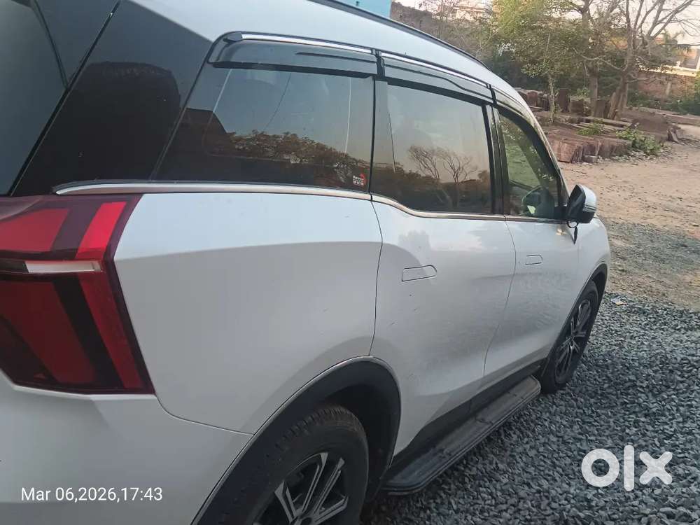 Mahindra Xuv700 2024 Diesel 13500 Km Driven