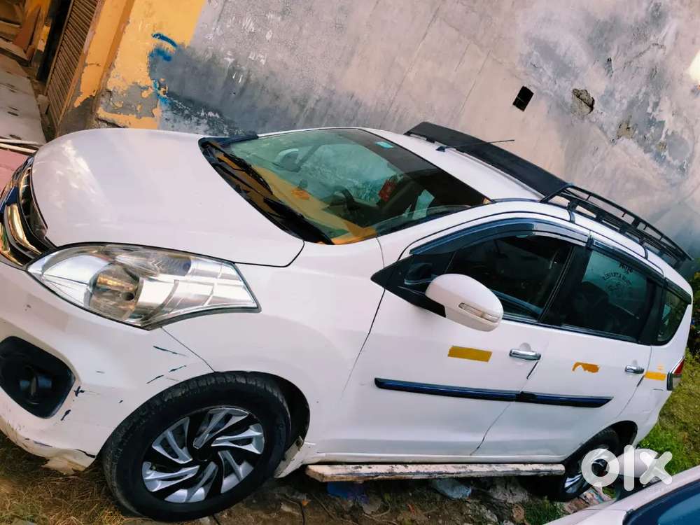 Maruti Suzuki Ertiga 2018 Petrol 280000 Km Driven