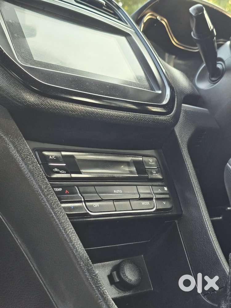 Maruti Suzuki Brezza Zxi Plus Smart Hybrid, 2021, Petrol