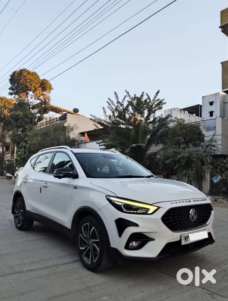 Mg Astor 1.5 Savvy Cvt S Red, 2021, Petrol