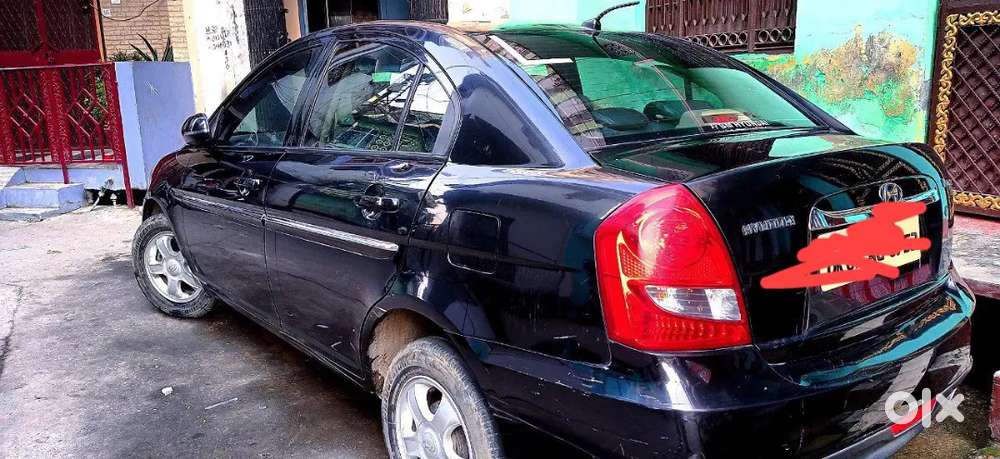 Family Car Bilkul Original Hyundai Verna 2011 Petrol 51000 Km Driven