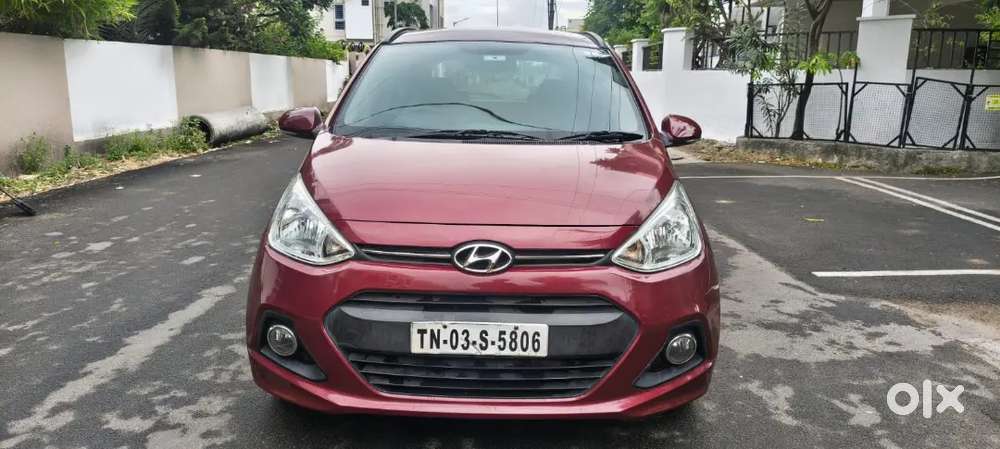 I10 Grand Asta Automatic Petrol Single Owner 2016 Model 75000km Driven