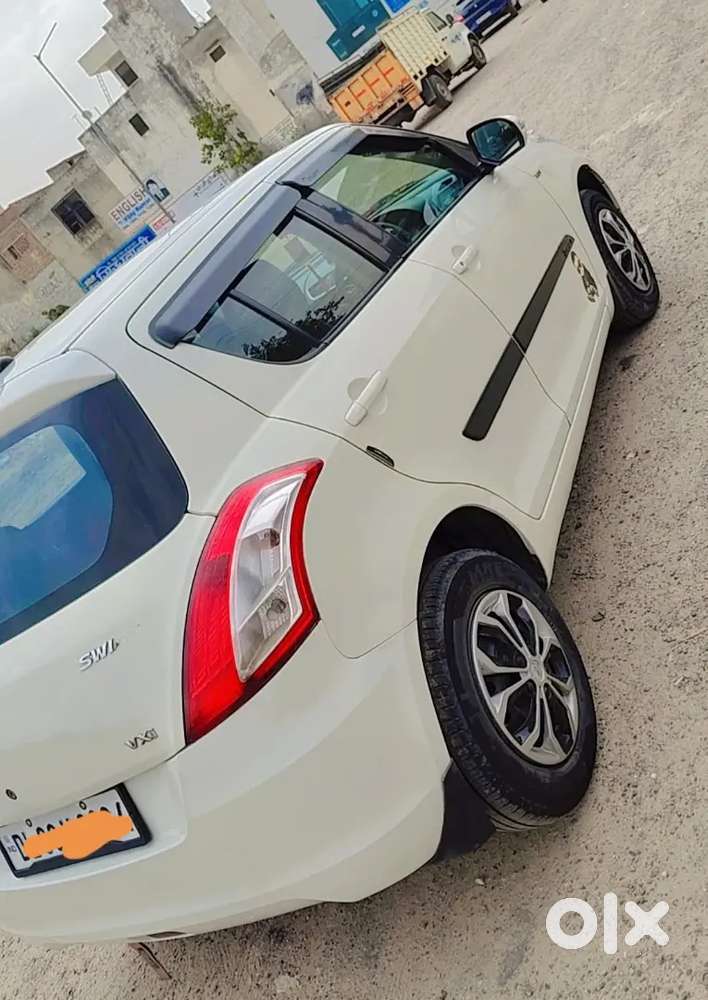 Swift Maruti Suzuki 2013