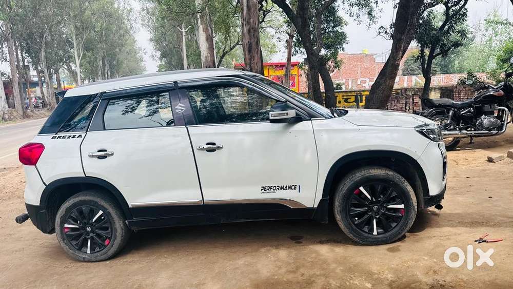 Maruti Suzuki Vitara Brezza 2020 Petrol Well Maintained