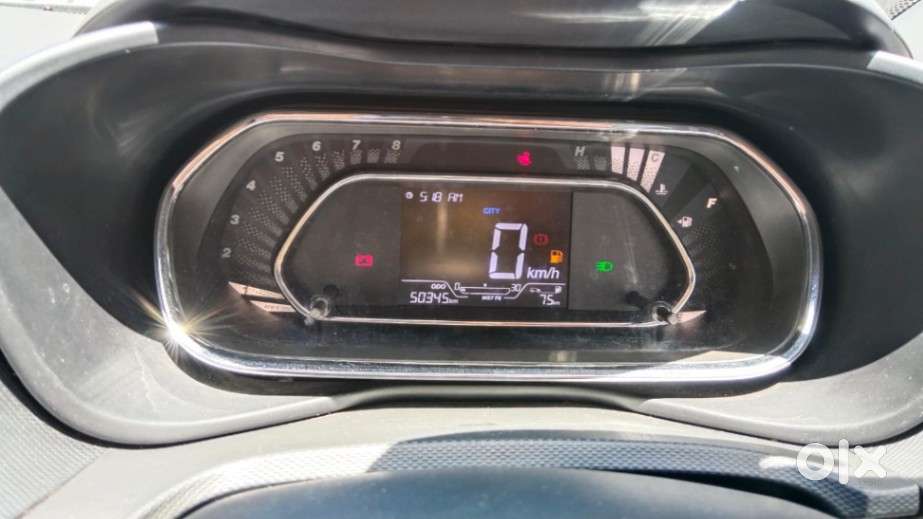 Tata Nexon 1.2 Revotron Xz Plus, 2022, Petrol