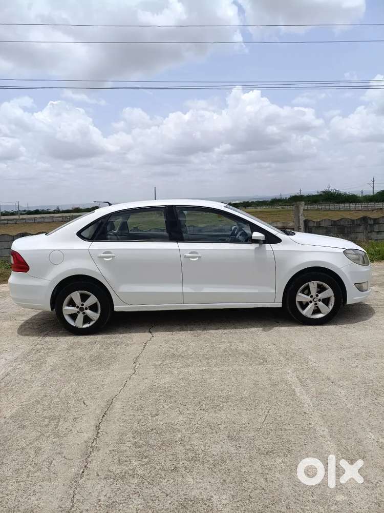 Maruti Suzuki Swift Dzire Zdi + Amt Automatic
