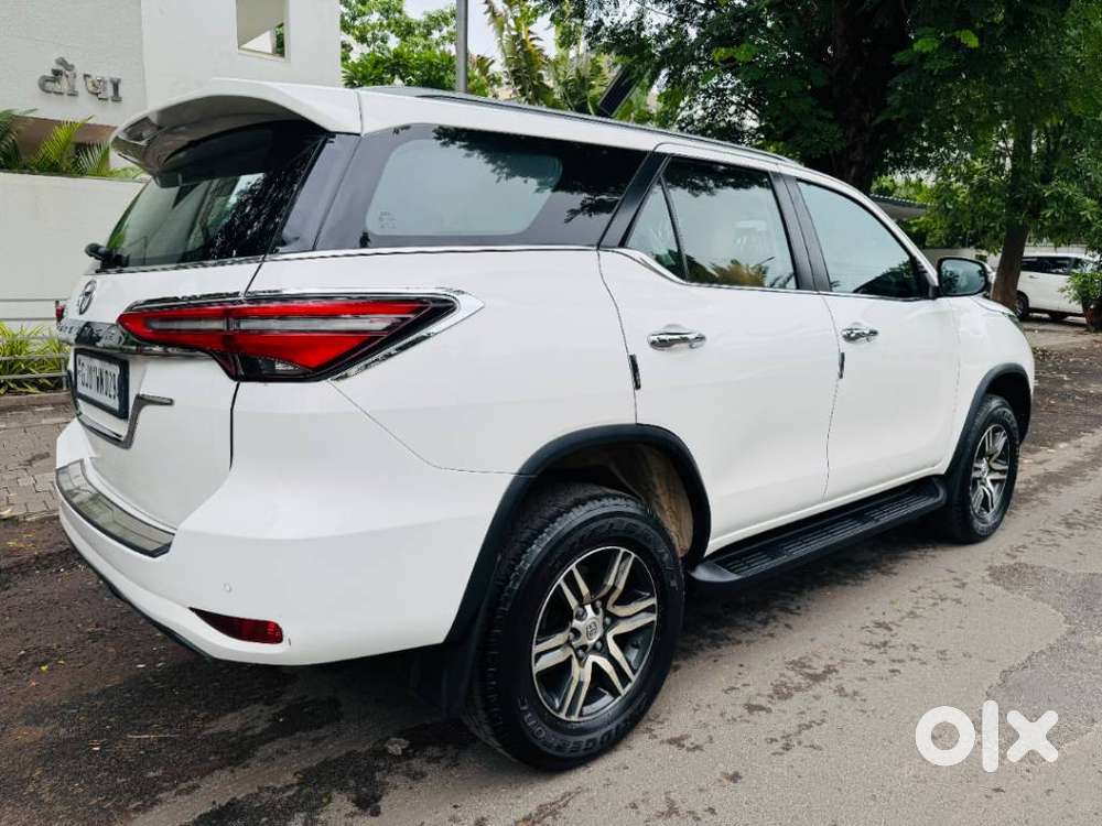 Toyota Fortuner 4x2 At 2.8 Diesel, 2023, Diesel