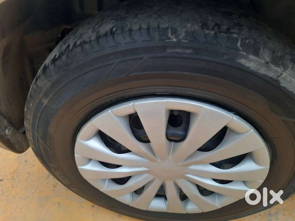 Maruti Suzuki Swift Dzire 2015-2017 1.2 Vxi, 2013, Petrol