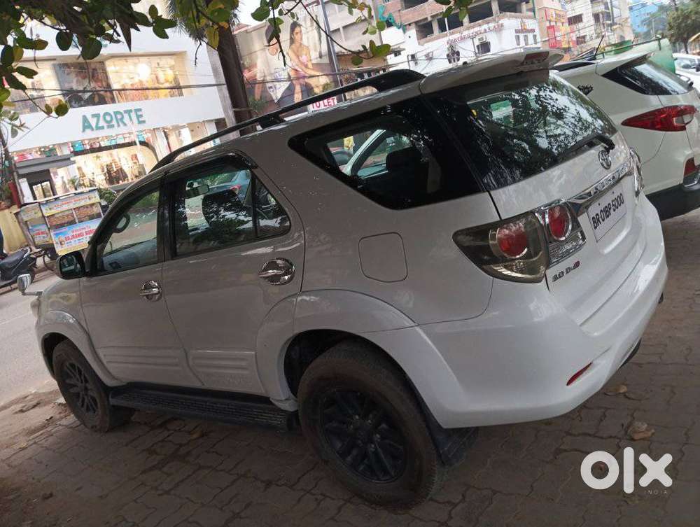 Toyota Fortuner 3.0 4x4 Manual, 2012, Diesel