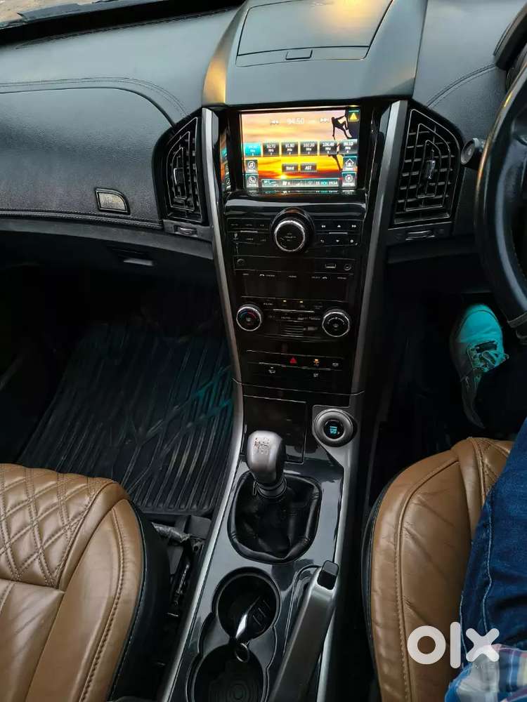 Mahindra Xuv500 2020 W11