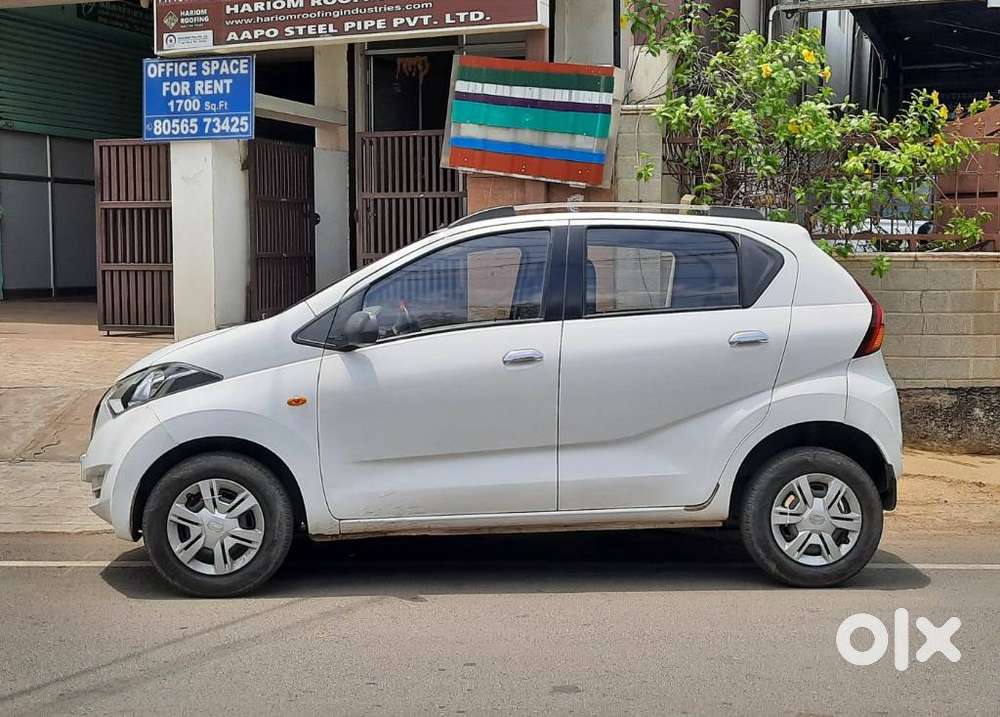 Datsun Redigo 1.0 S, 2016, Petrol
