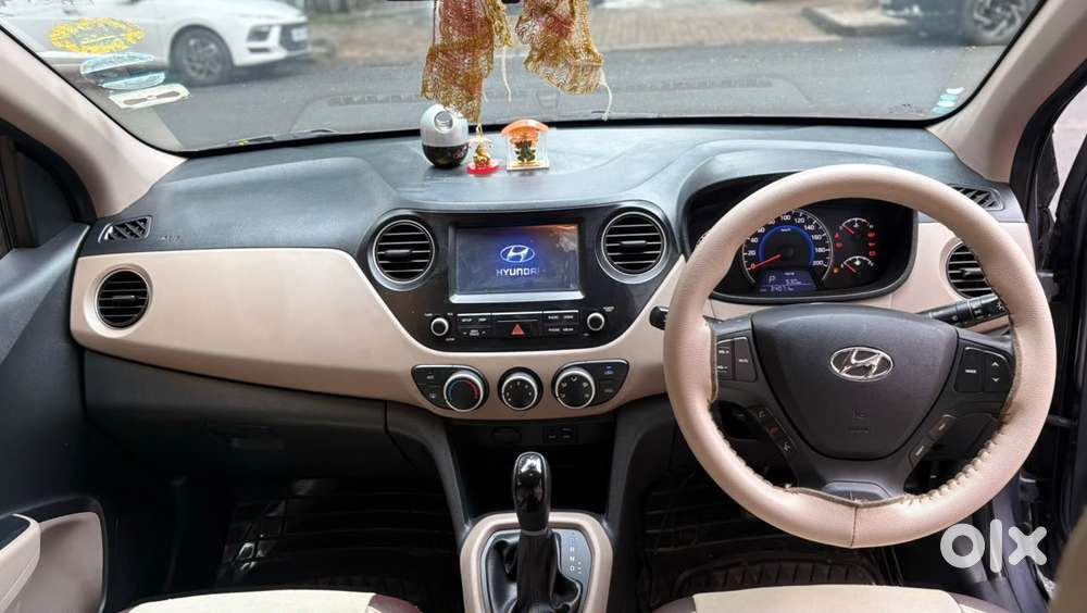 Hyundai Grand I10 Sportz, 2017, Petrol