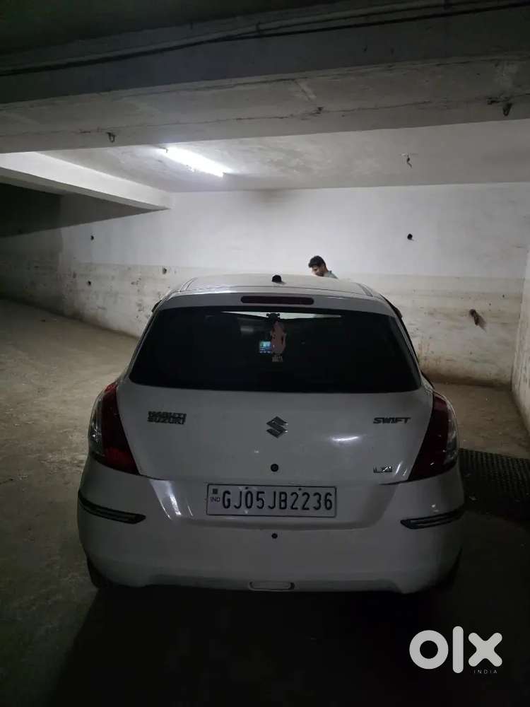 Maruti Suzuki Swift Lxi 2012 Car