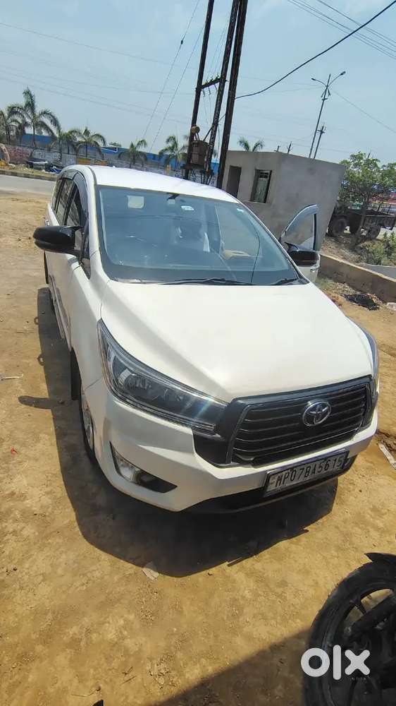Toyota Innova Crysta 2021