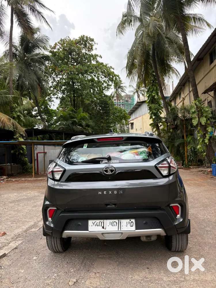 2022 Tata Nexon Xza Plus Kaziranga Amt Petrol