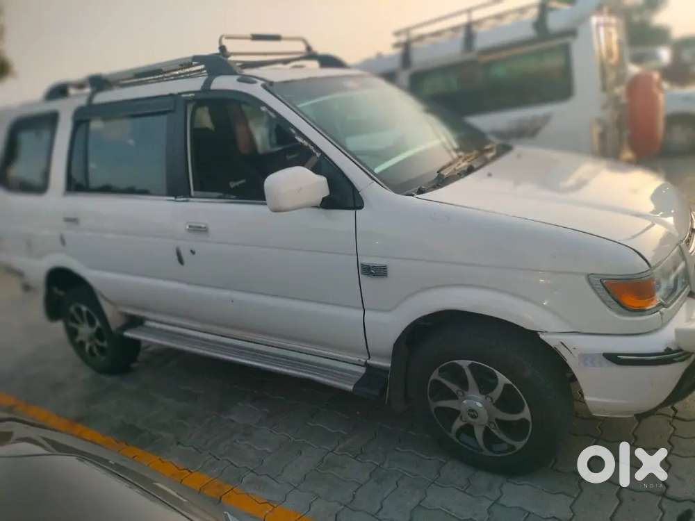 Chevrolet Tavera Neo 2015