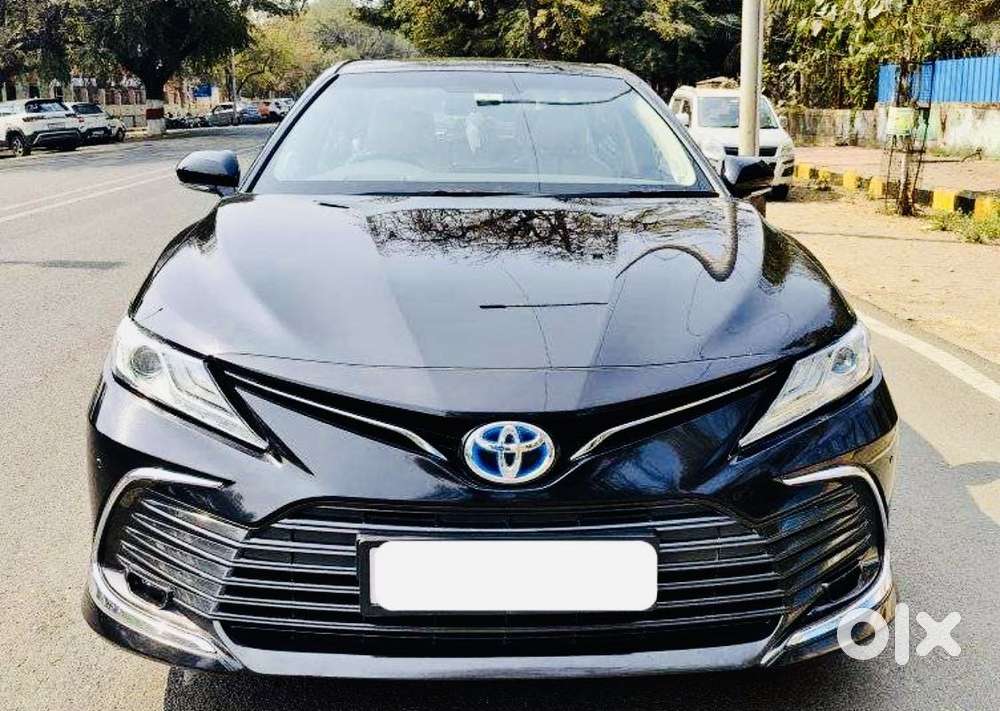 Toyota Camry Hybrid, 2024, Petrol
