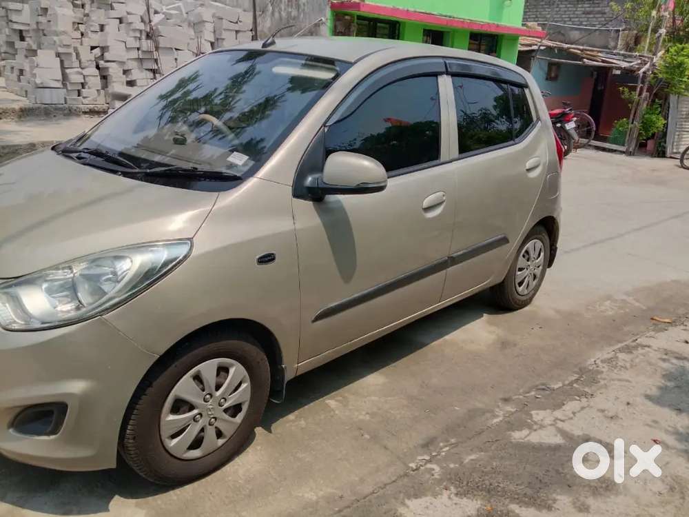 Hyundai I10 Asta Petrol 2012