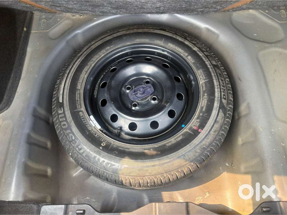 Maruti Suzuki Dzire 1.2 Vxi Amt, 2019, Petrol