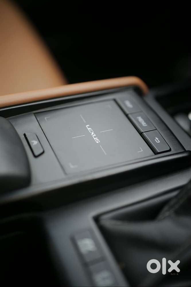 Lexus Es 300h Hybrid &ndash; Mint Condition | Direct Owner