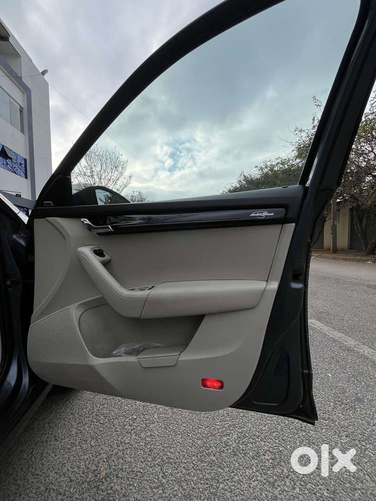 Skoda Octavia 1.8 Tsi At L K, 2018, Petrol