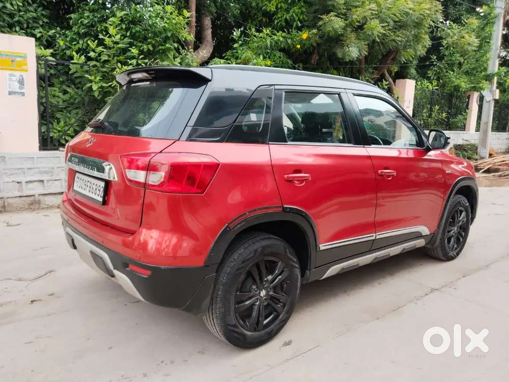 Maruti Suzuki Brezza 2018 Zdi+ Amt Dual Tone