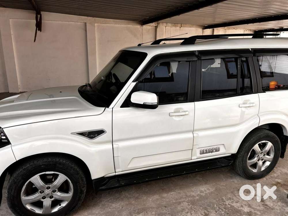Mahindra Scorpio 2018 Diesel Well Maintained