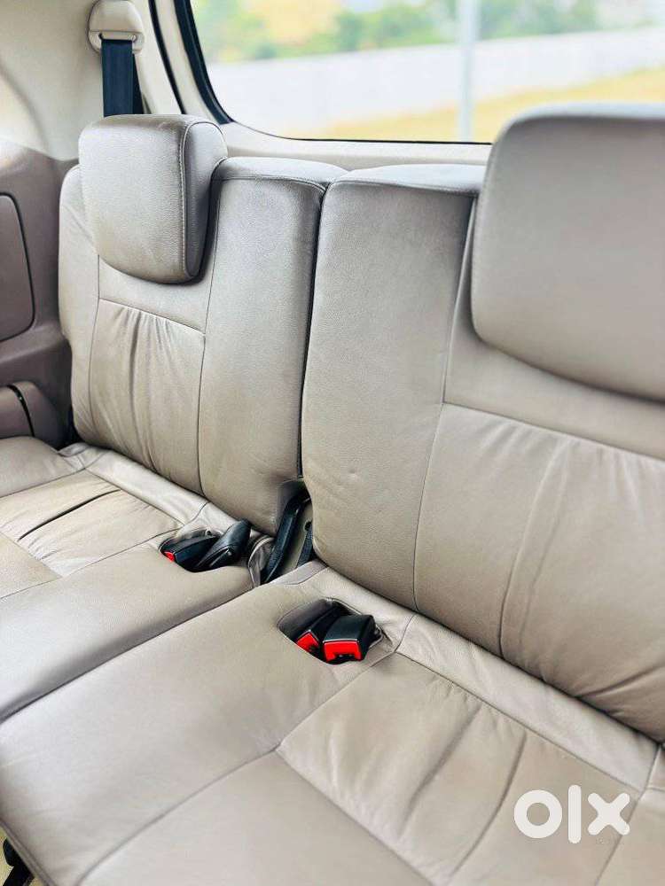 Toyota Innova 2.5 Z Diesel 7 Seater, 2015, Diesel