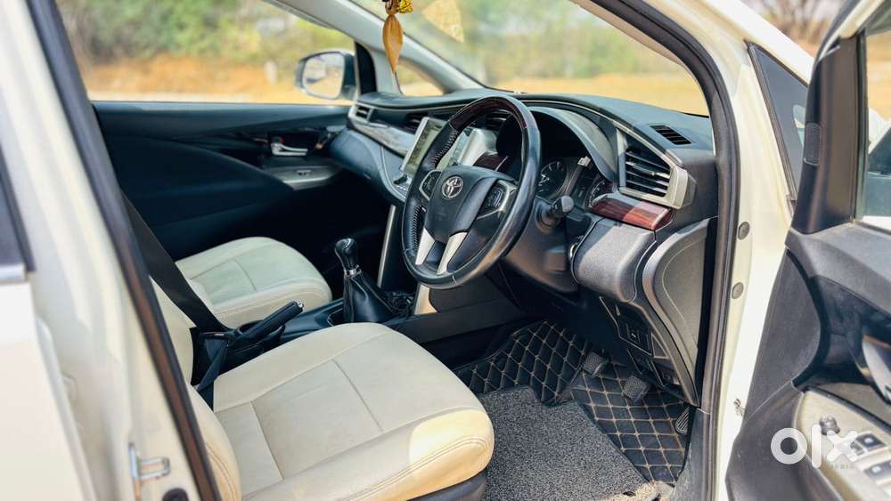 Toyota Innova Crysta 2.7 Vx Mt, 2017, Diesel