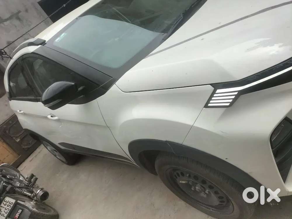 Tata Nexon Pure Pluse 1.2l Turbo 6-speed Manual