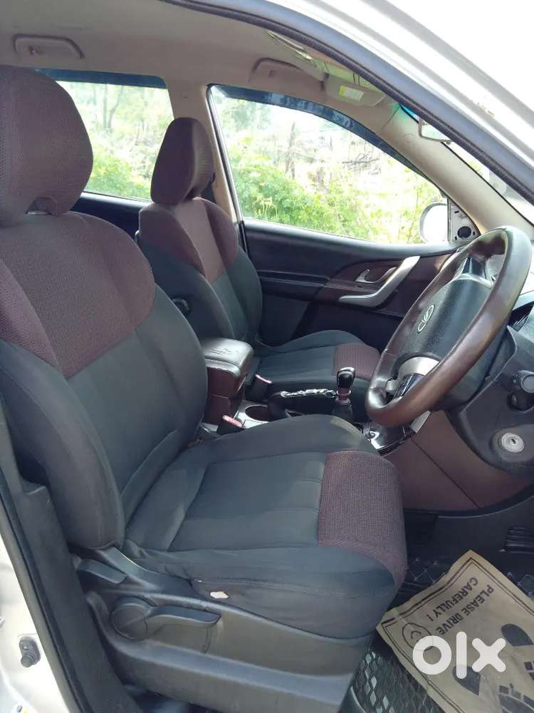 Mahindra Xuv500 2012