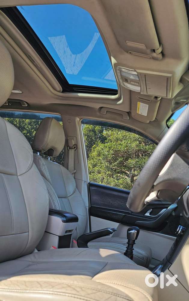 Mahindra Xuv500 W10 At, 2017, Diesel