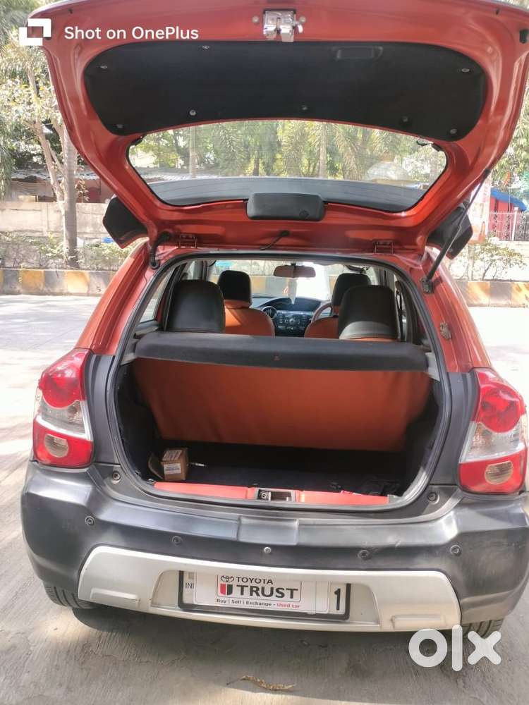 Toyota Etios Cross 1.2l G, 2015, Petrol