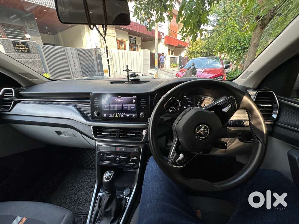 Skoda Kushaq 2023 Petrol 8700 Km Driven