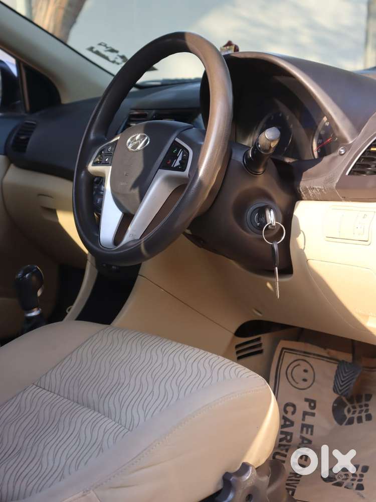 Hyundai Verna 1.4 Cx Vtvt, 2014, Petrol