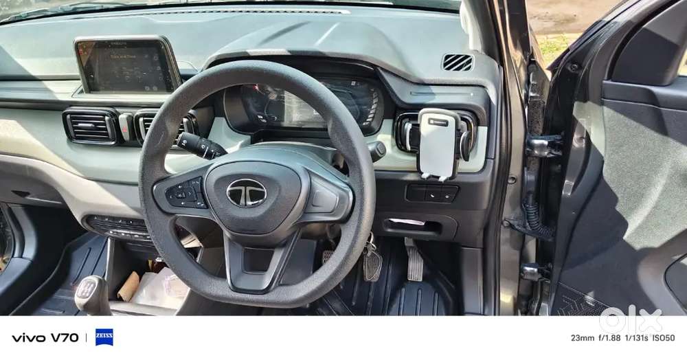 Tata Punch 1.2 Revotron 2025