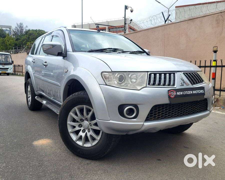 Mitsubishi Pajero Sport 2.5 Manual, 2012, Diesel