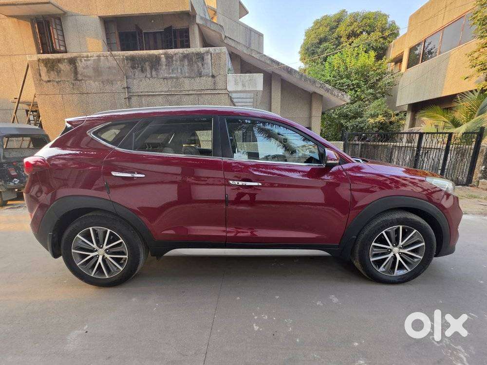 Hyundai Tucson 2.0 Signature 4wd Diesel At Dual Tone, 2017, Diesel