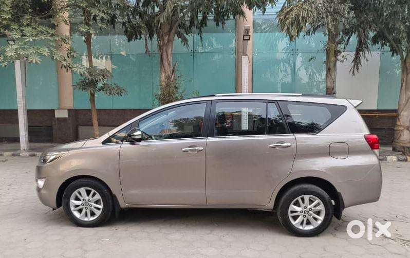 Toyota Innova Crysta 2.4 Z 7 Str, 2017, Diesel