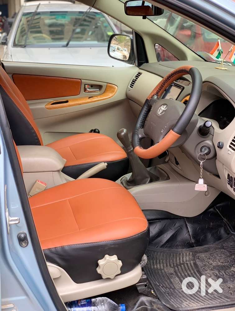 Toyota Innova Diesel 2010 Top Model