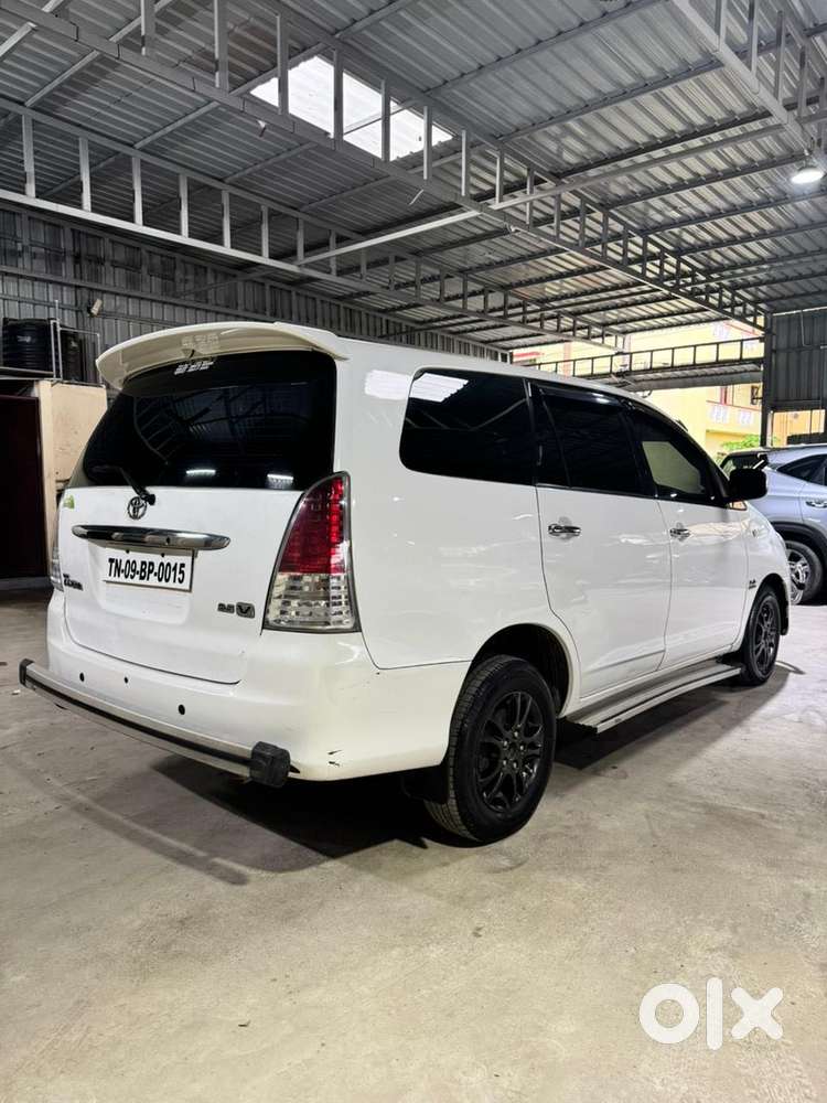 Toyota Innova Crysta