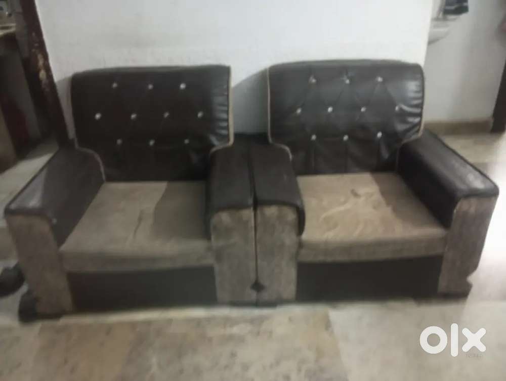 Sofa good condition