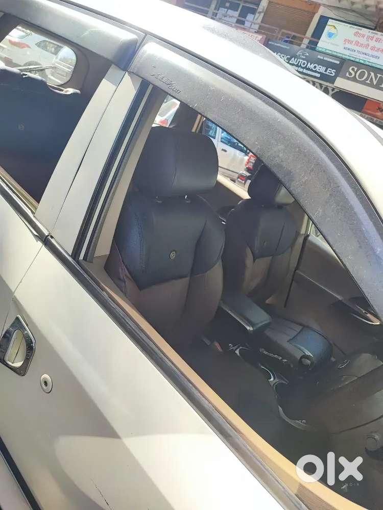 Mahindra Xuv500 2012 Year