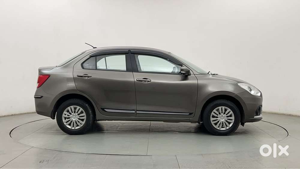 Maruti Suzuki Dzire 1.2 Vxi, 2023, Petrol