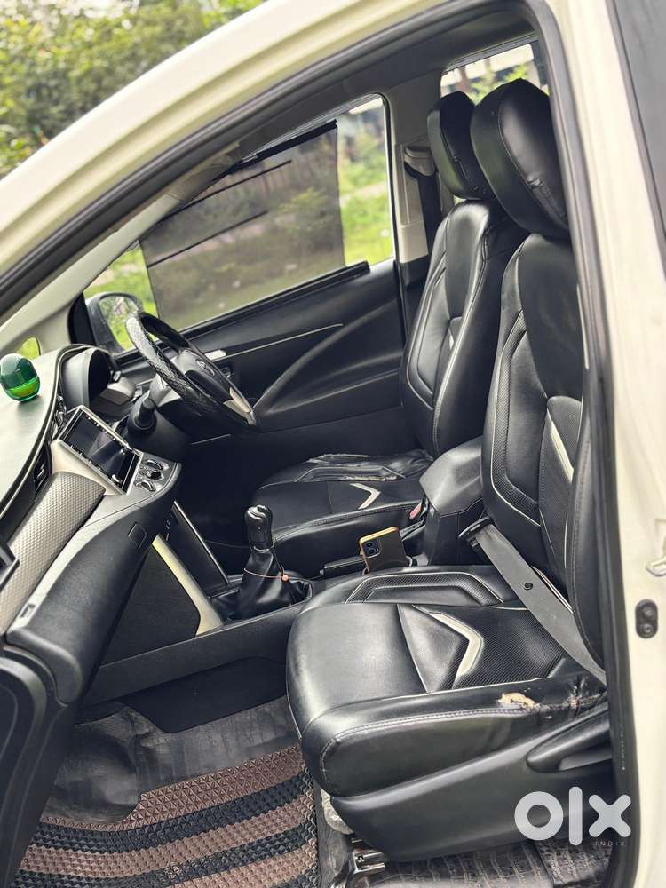 Toyota Innova Crysta 2.4 G Mt 7 Str, 2021, Diesel