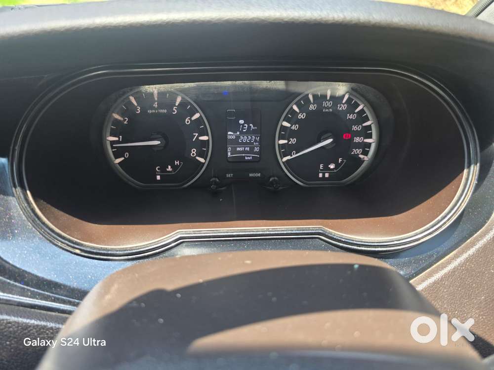 Tata Bolt Revotron Xt, 2015, Petrol