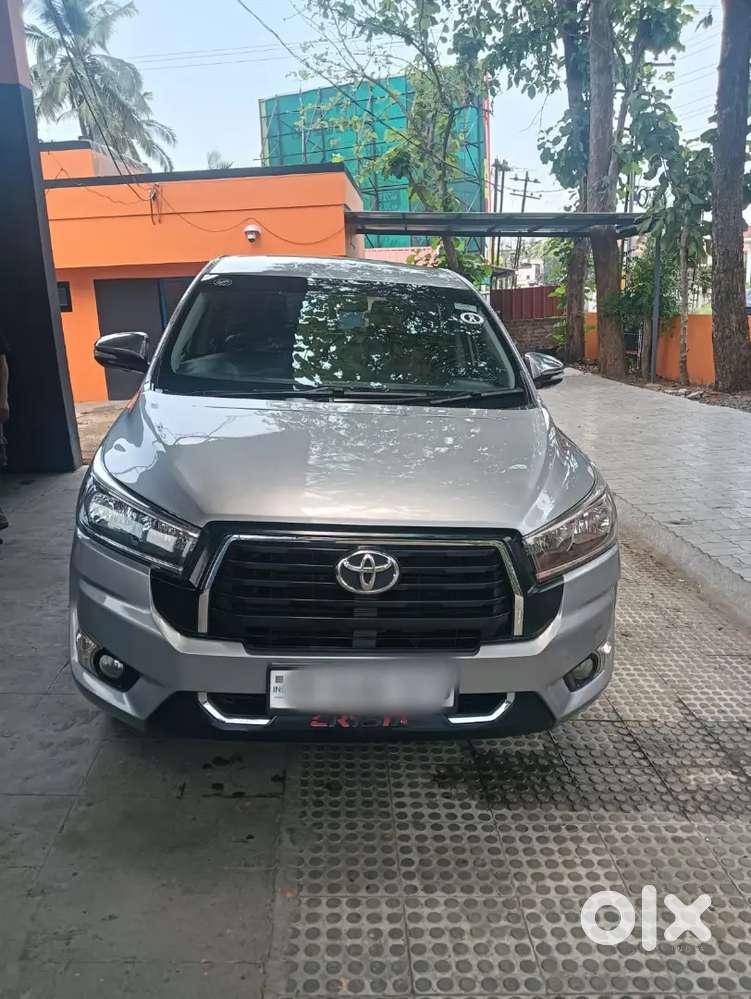 Toyota Innova Crysta 2017