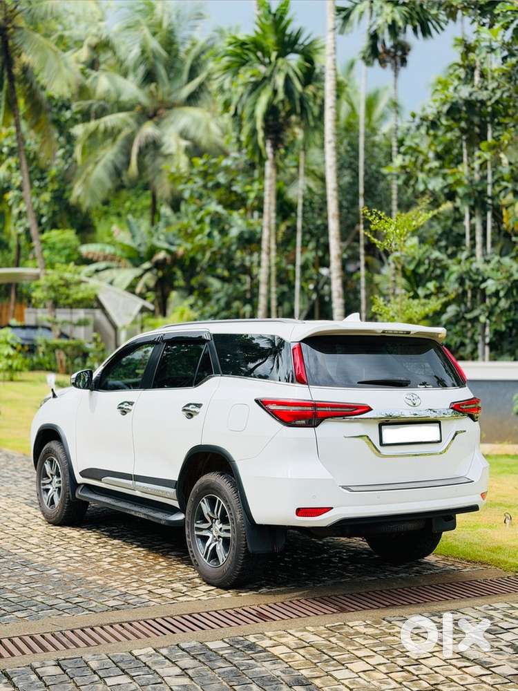 Toyota Fortuner 2022 Diesel Well Maintained