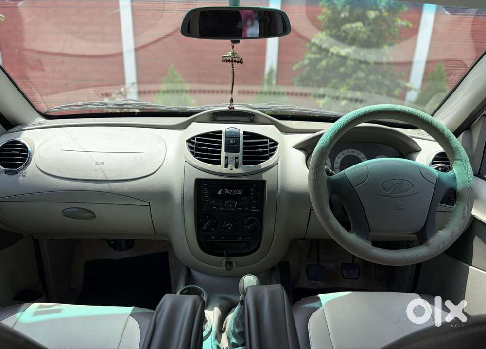 Mahindra Quanto C8, 2014, Diesel